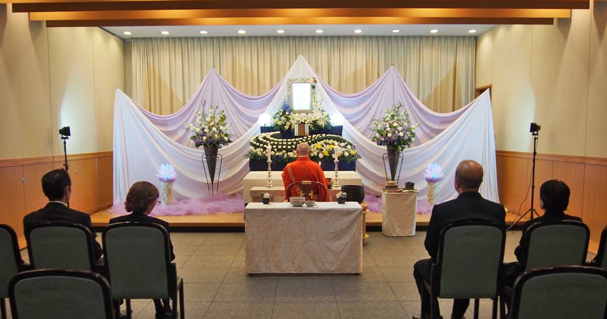 葬儀の種類の一つ仏式葬儀